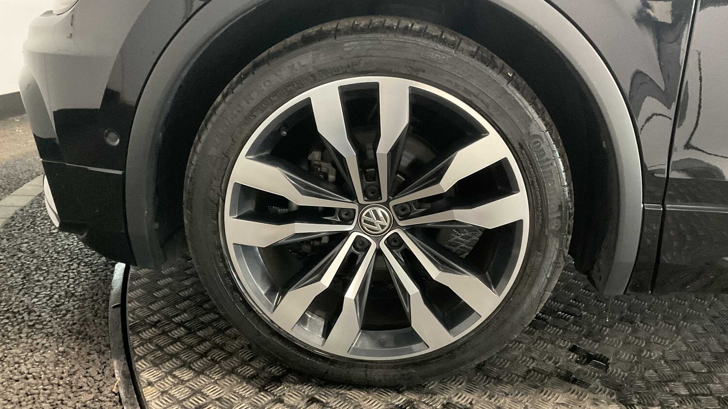 Used Volkswagen Tiguan 2020 for sale - 77316427: Photo 11