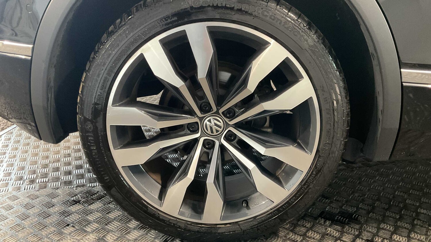 Used Volkswagen Tiguan 2020 for sale - 77316427: Photo 9