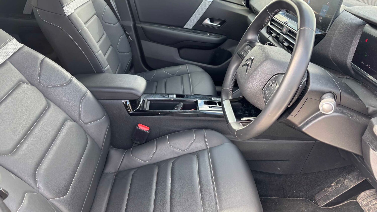 Used Citroen C4 2023 for sale - 77842347: Photo 7