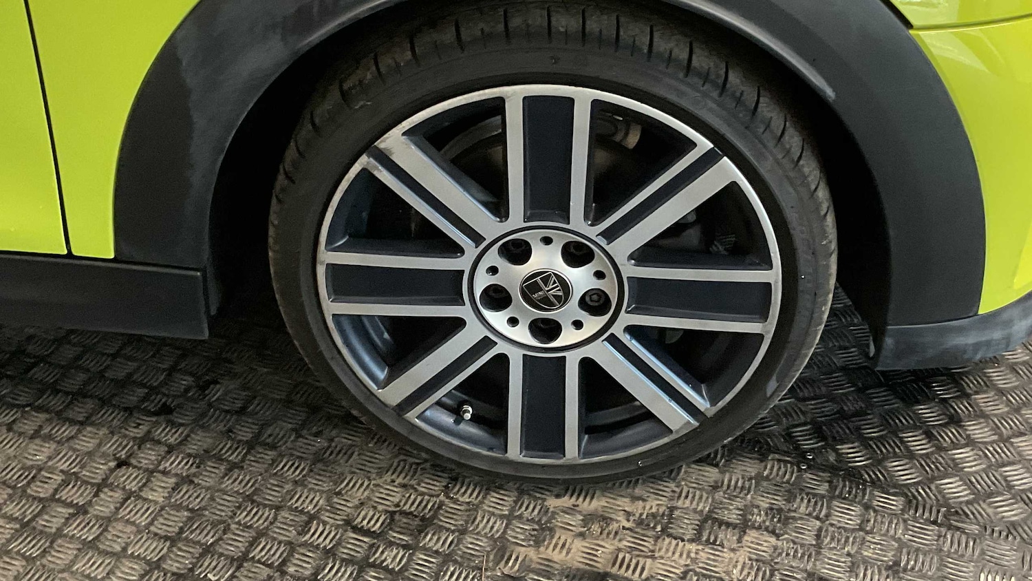 Used MINI Convertible 2022 for sale - 76329300: Photo 9