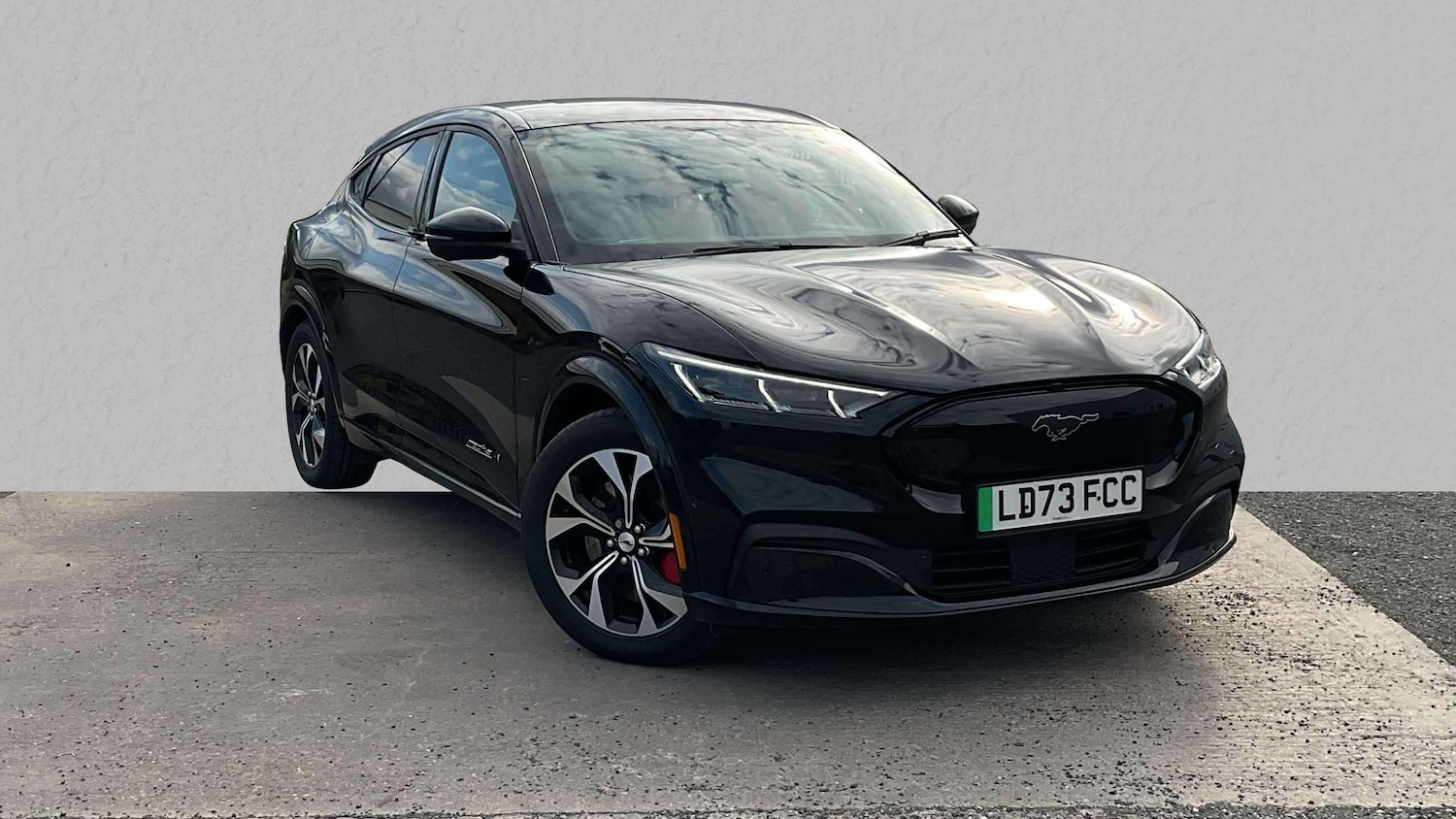 Used Ford Mustang Mach-E 2023 for sale - 76063483: Photo 1