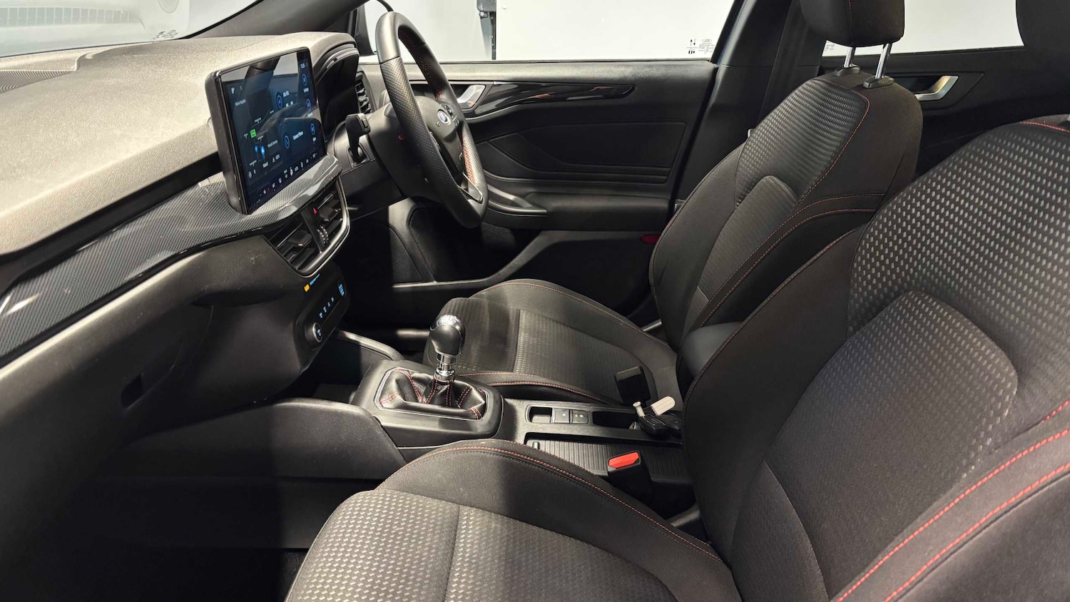 Used Ford Focus 2022 for sale - 76692127: Photo 28