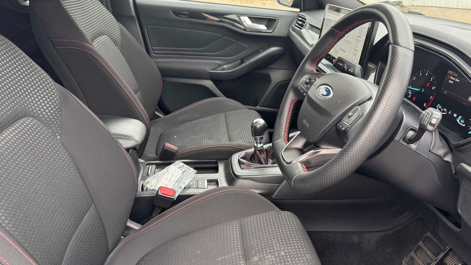 Used Ford Focus 2022 for sale - 76692127: Photo 7