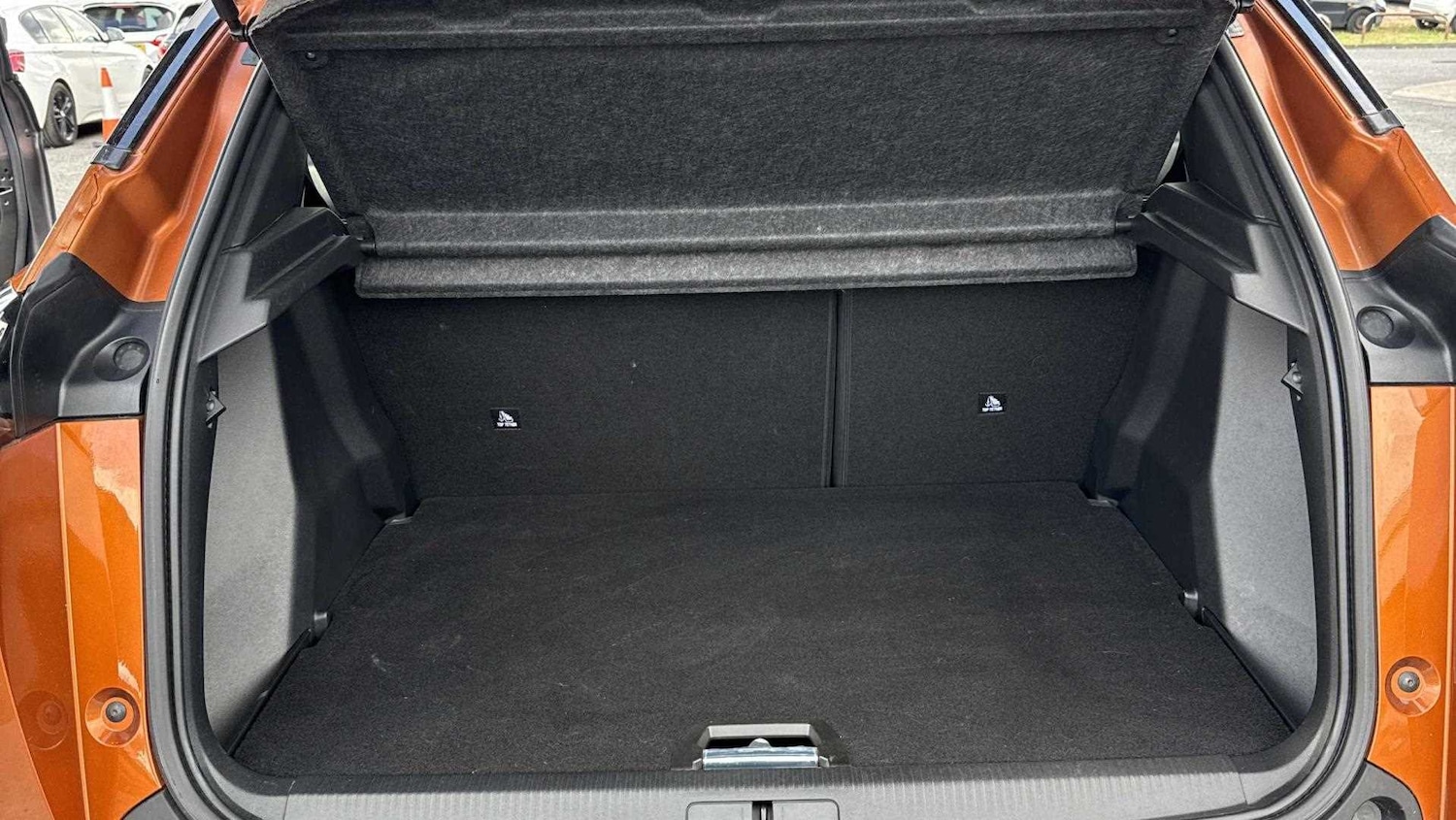 Used Peugeot 2008 2020 for sale - 76594266: Photo 6