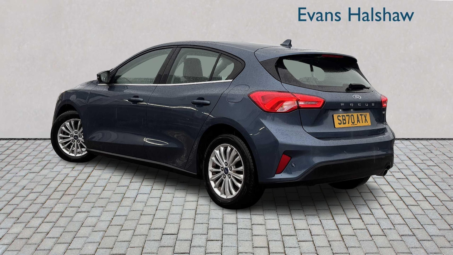 Used Ford Focus 2020 for sale - 76929100: Photo 2