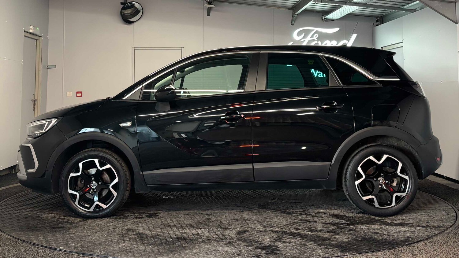 Used Vauxhall Crossland 2022 for sale - 76718289: Photo 8