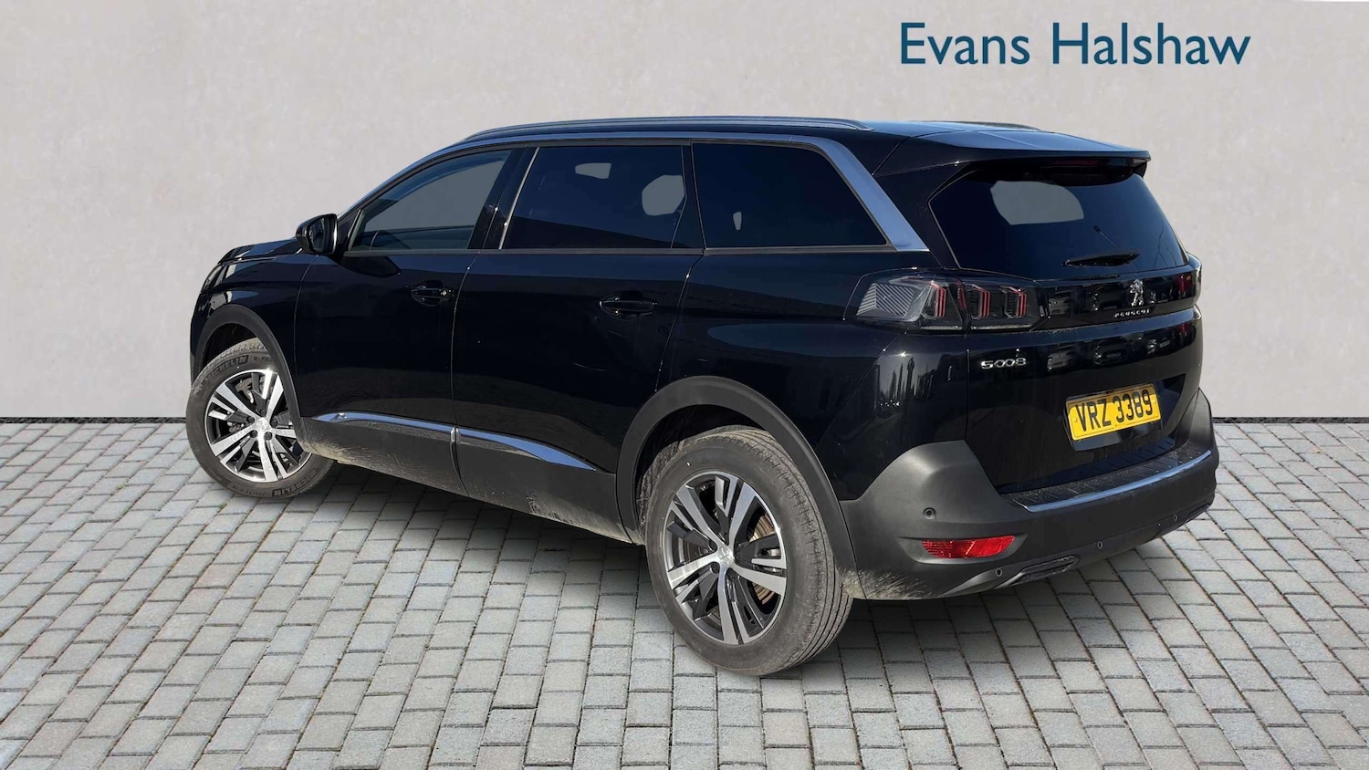 Used Peugeot 5008 2023 for sale - 77928552: Photo 2