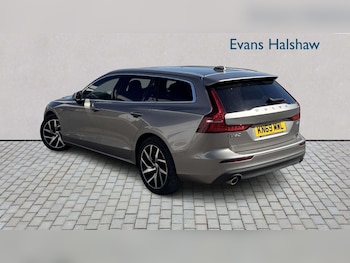 Used Volvo V60 2019 for sale - 78161437: Photo