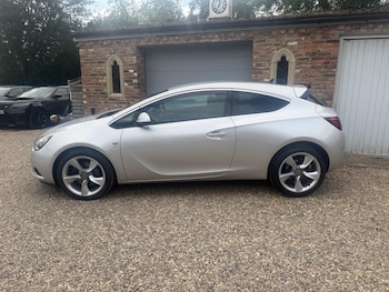 Used Vauxhall Astra GTC 2011 for sale - 79471012: Photo
