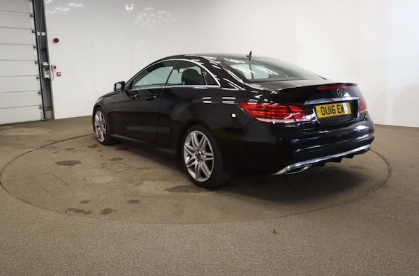 Used Mercedes-Benz E-Class 2016 for sale - 76237239: Photo 2