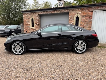 Used Mercedes-Benz E Class 2016 for sale - 76237239: Photo