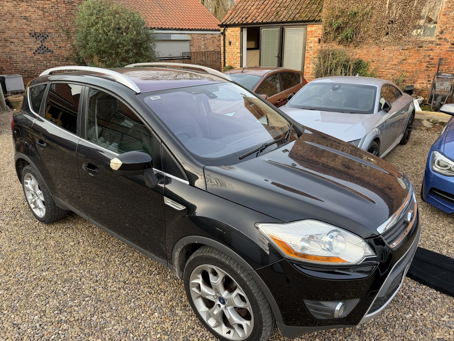 Used Ford Kuga 2011 for sale - 77961985: Photo 2