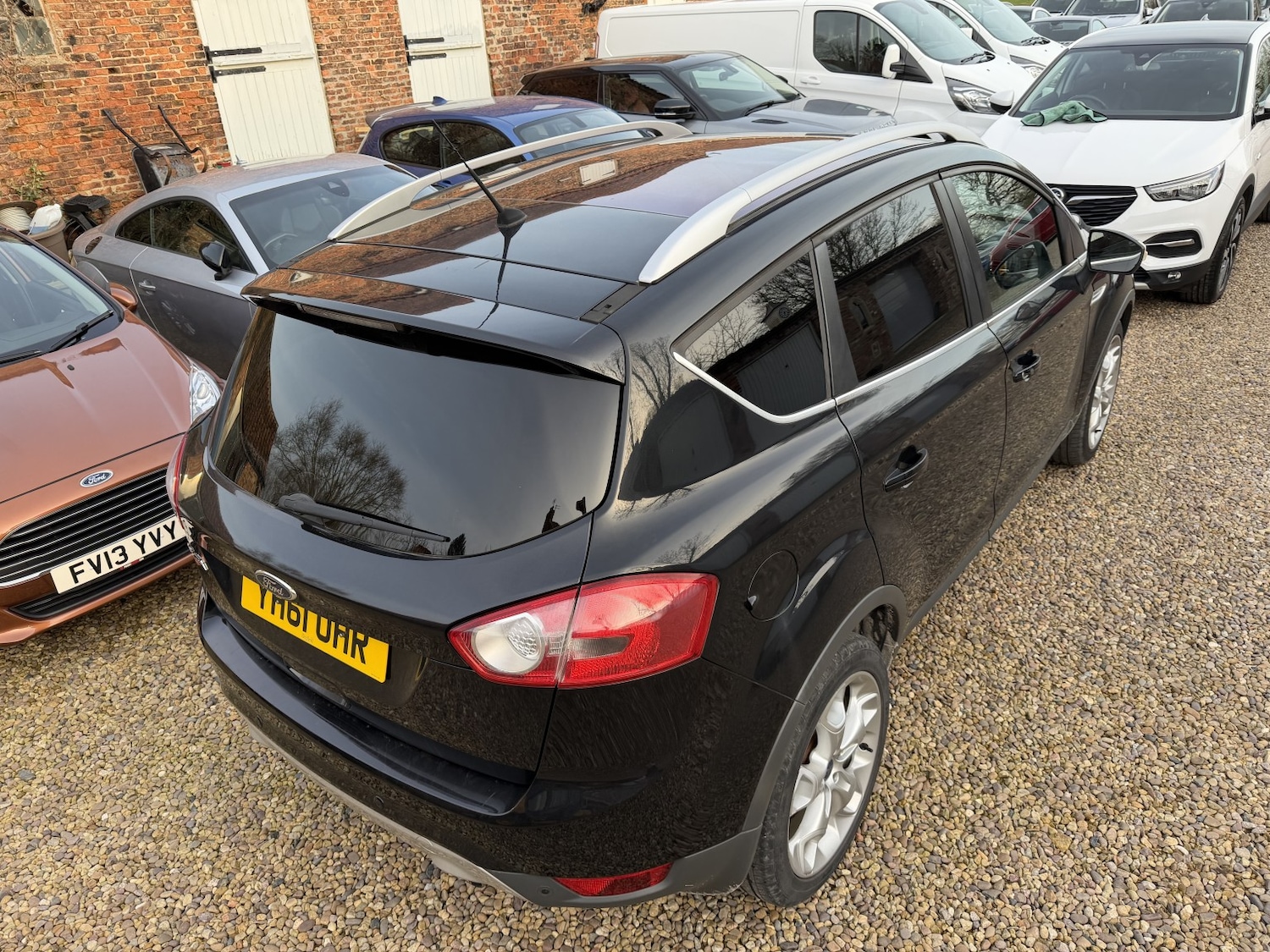 Used Ford Kuga 2011 for sale - 77961985: Photo 4