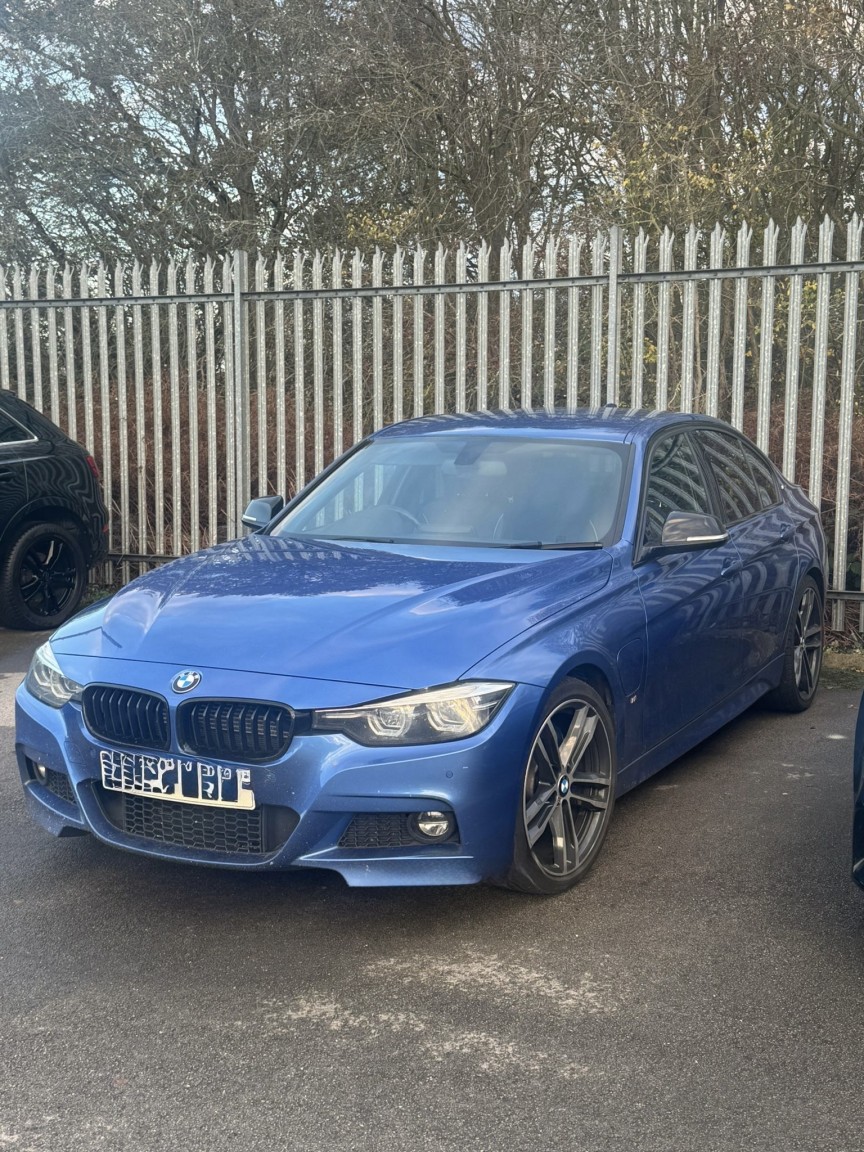 Used BMW 3 Series 2018 for sale - 76649843: Photo 1