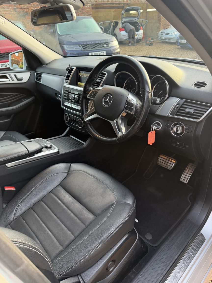 Used Mercedes-Benz M Class 2012 for sale - 76719000: Photo 18