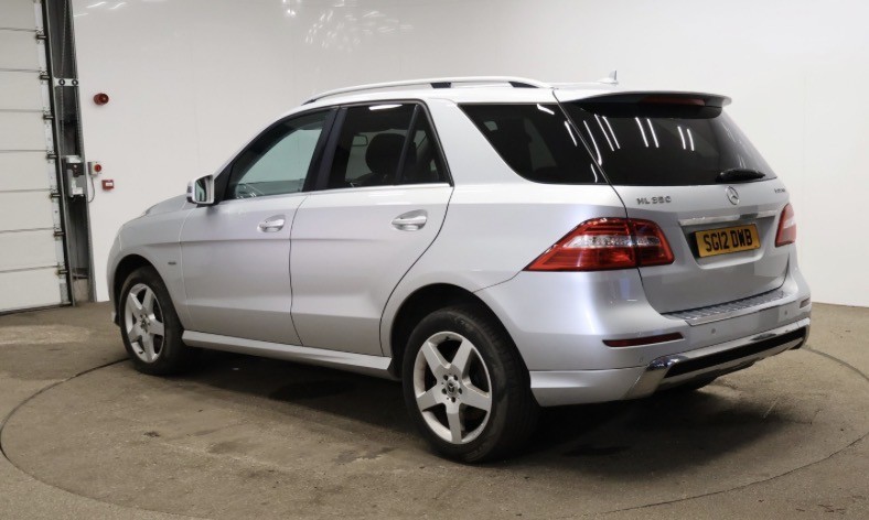 Used Mercedes-Benz M Class 2012 for sale - 76719000: Photo 2