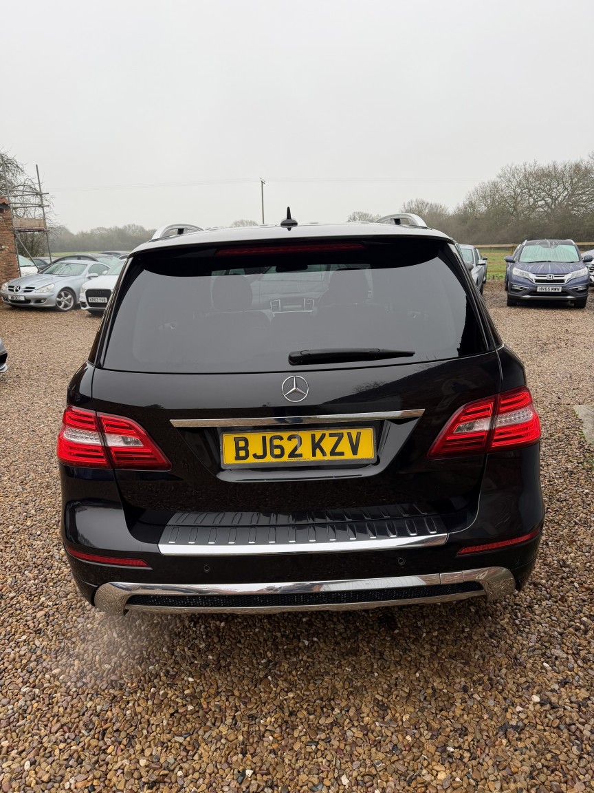 Used Mercedes-Benz M Class 2012 for sale - 76845036: Photo 10