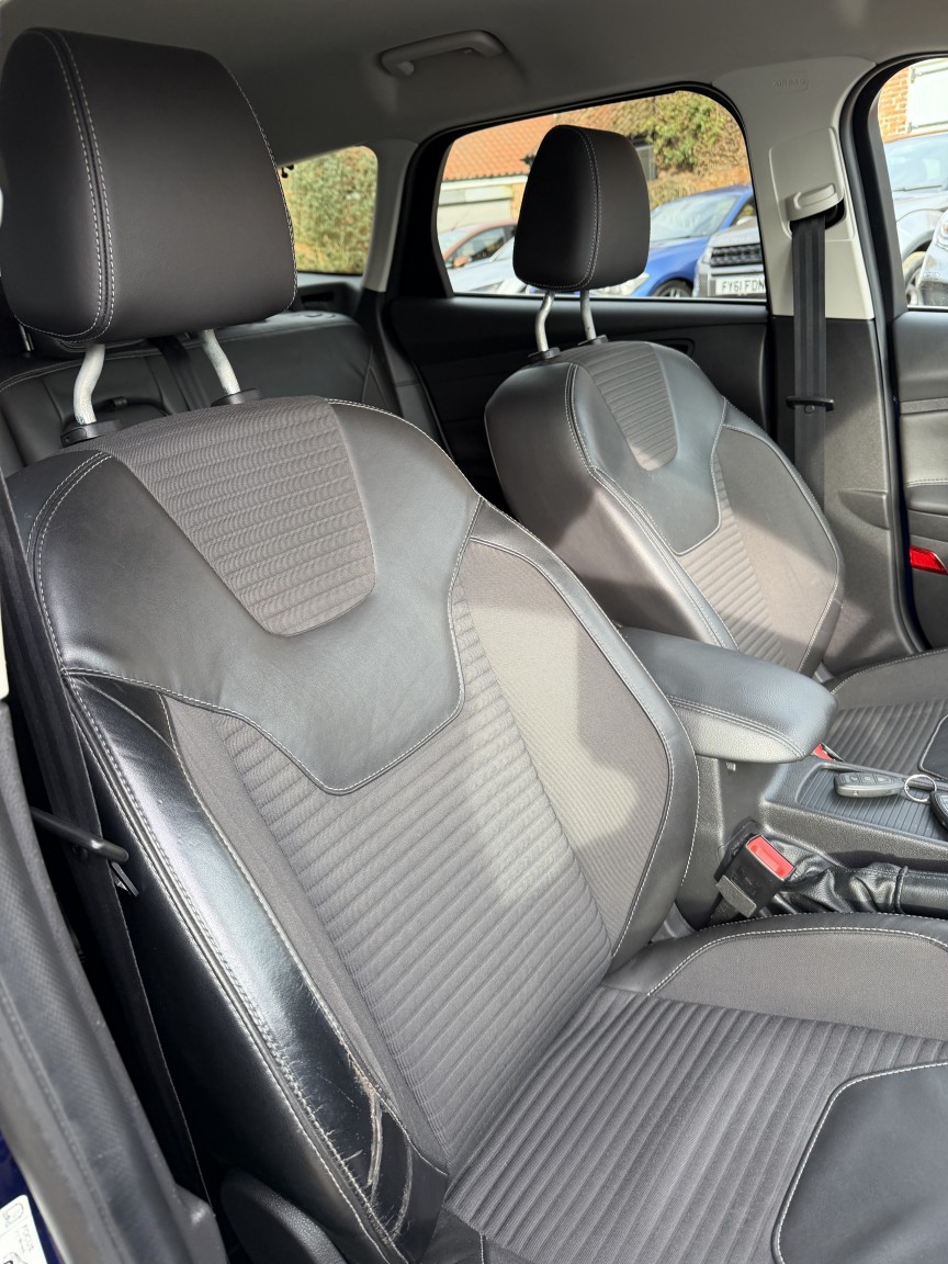 Used Ford Focus 2014 for sale - 77590086: Photo 19