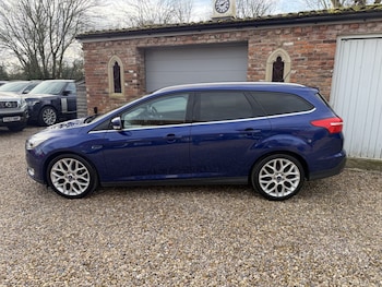 Used Ford Focus 2014 for sale - 77590086: Photo