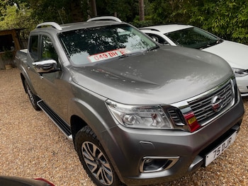 Used Nissan Navara 2017 for sale - 75574383: Photo