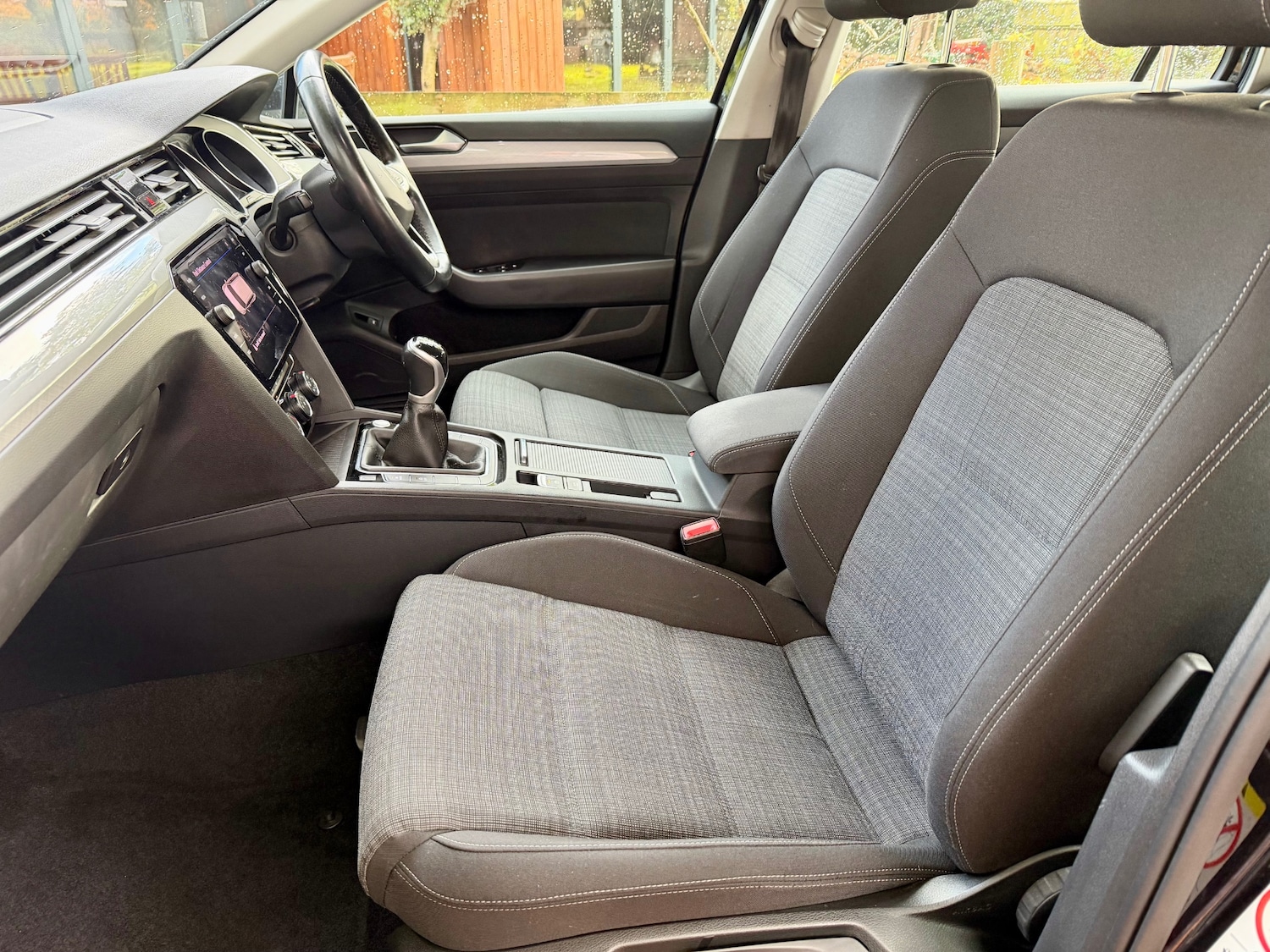 Used Volkswagen Passat 2021 for sale - 76401943: Photo 4