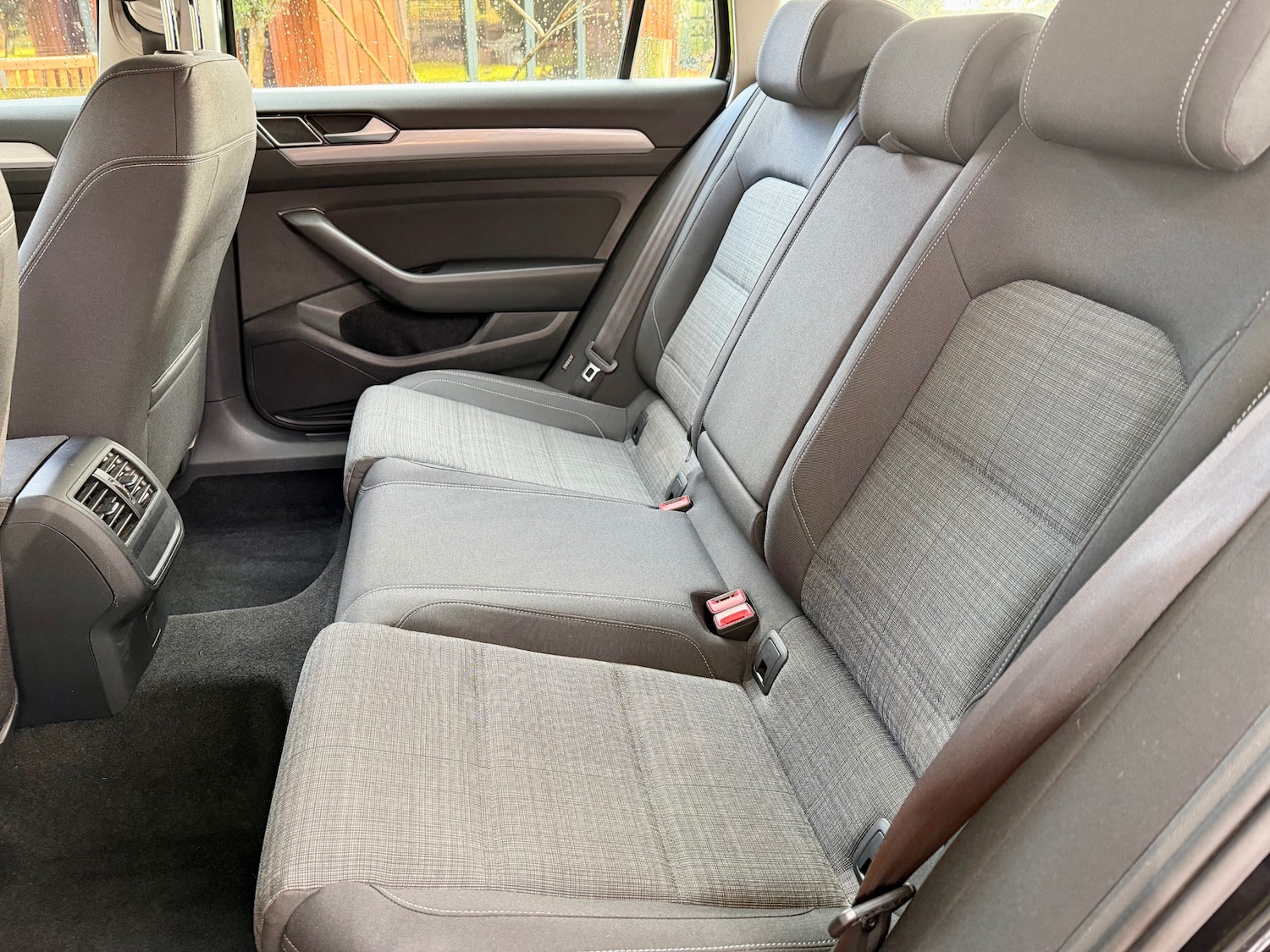 Used Volkswagen Passat 2021 for sale - 76401943: Photo 5