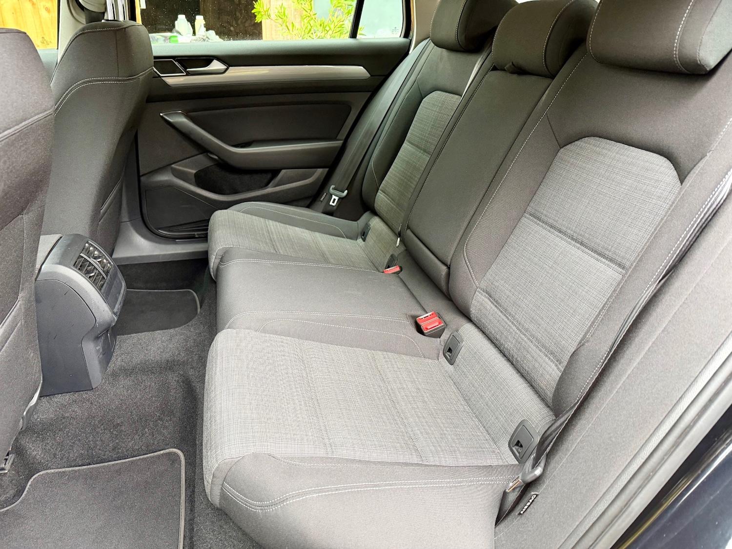 Used Volkswagen Passat 2021 for sale - 76401943: Photo 9