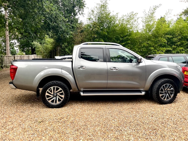 Used Nissan Navara 2018 for sale - 75792285: Photo 13