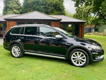 Used Volkswagen Golf 2016 for sale - 76362981: Photo