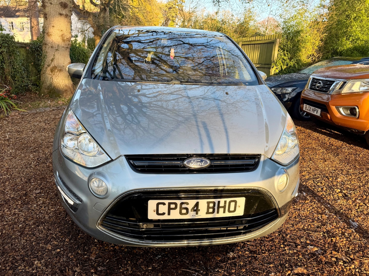 Used Ford S-Max 2014 for sale - 77032609: Photo 2