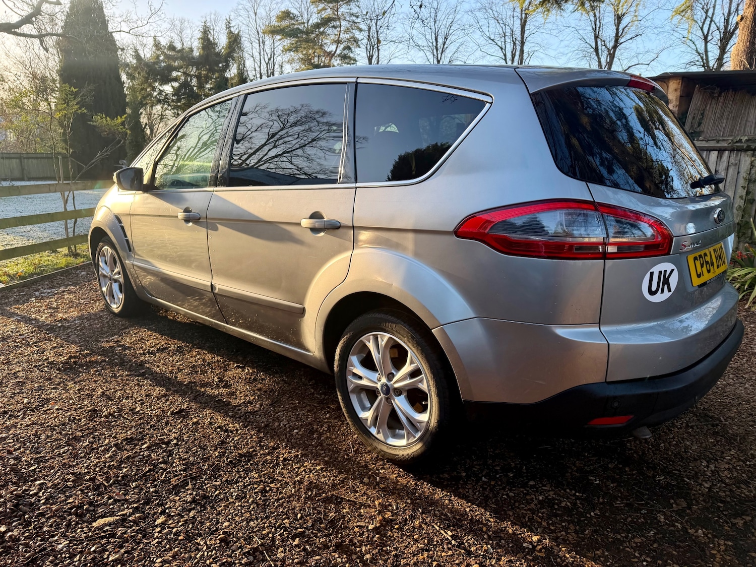 Used Ford S-Max 2014 for sale - 77032609: Photo 4