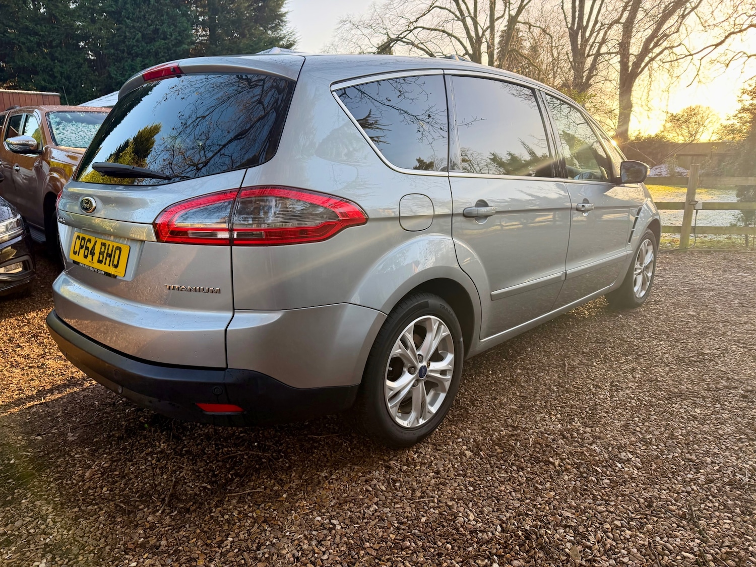 Used Ford S-Max 2014 for sale - 77032609: Photo 6