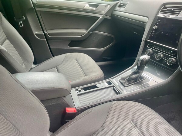 Used Volkswagen Golf 2020 for sale - 74025464: Photo 5