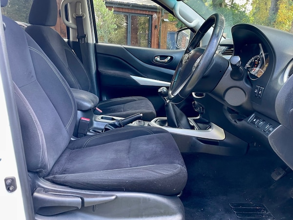 Used Nissan Navara 2017 for sale - 75712158: Photo 12