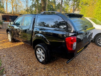 Used Nissan Navara 2021 for sale - 76566390: Photo