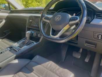 Used Volkswagen Passat 2020 for sale - 74313667: Photo
