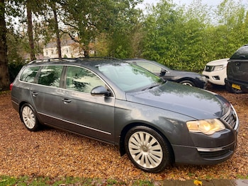 Used Volkswagen Passat 2010 for sale - 76553217: Photo