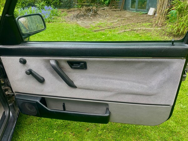 Used Volkswagen Golf 1991 for sale - 74548586: Photo 10