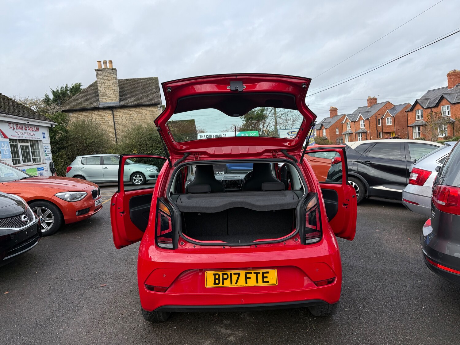 Used Volkswagen up! 2017 for sale - 77960031: Photo 9