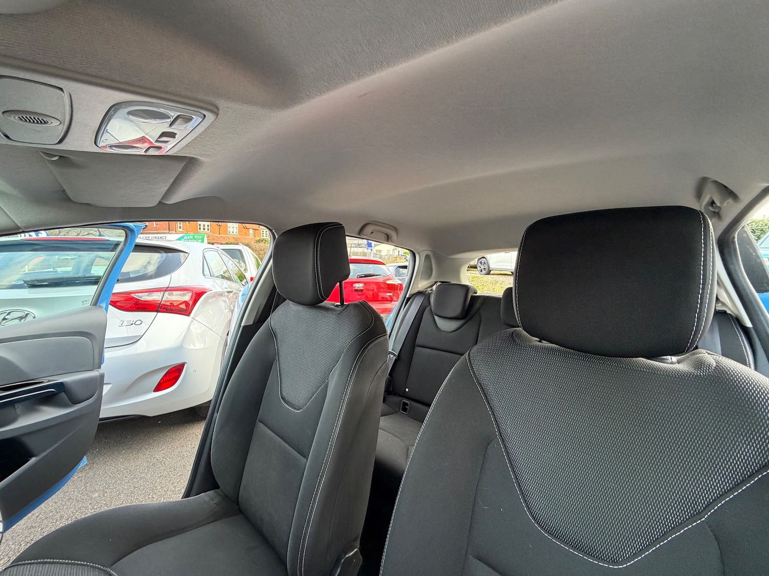 Used Renault Clio 2014 for sale - 77565481: Photo 14