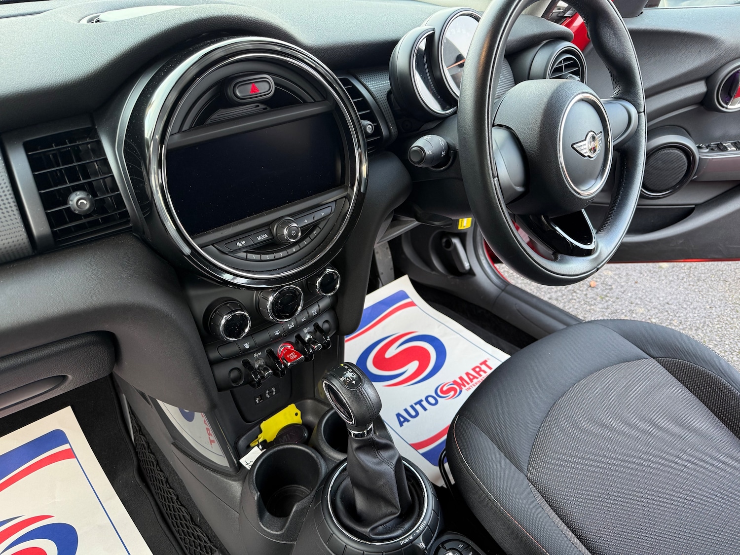 Used MINI Hatch 2015 for sale - 77960040: Photo 25