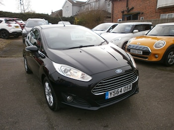 Used Ford Fiesta 2015 for sale - 77616972: Photo