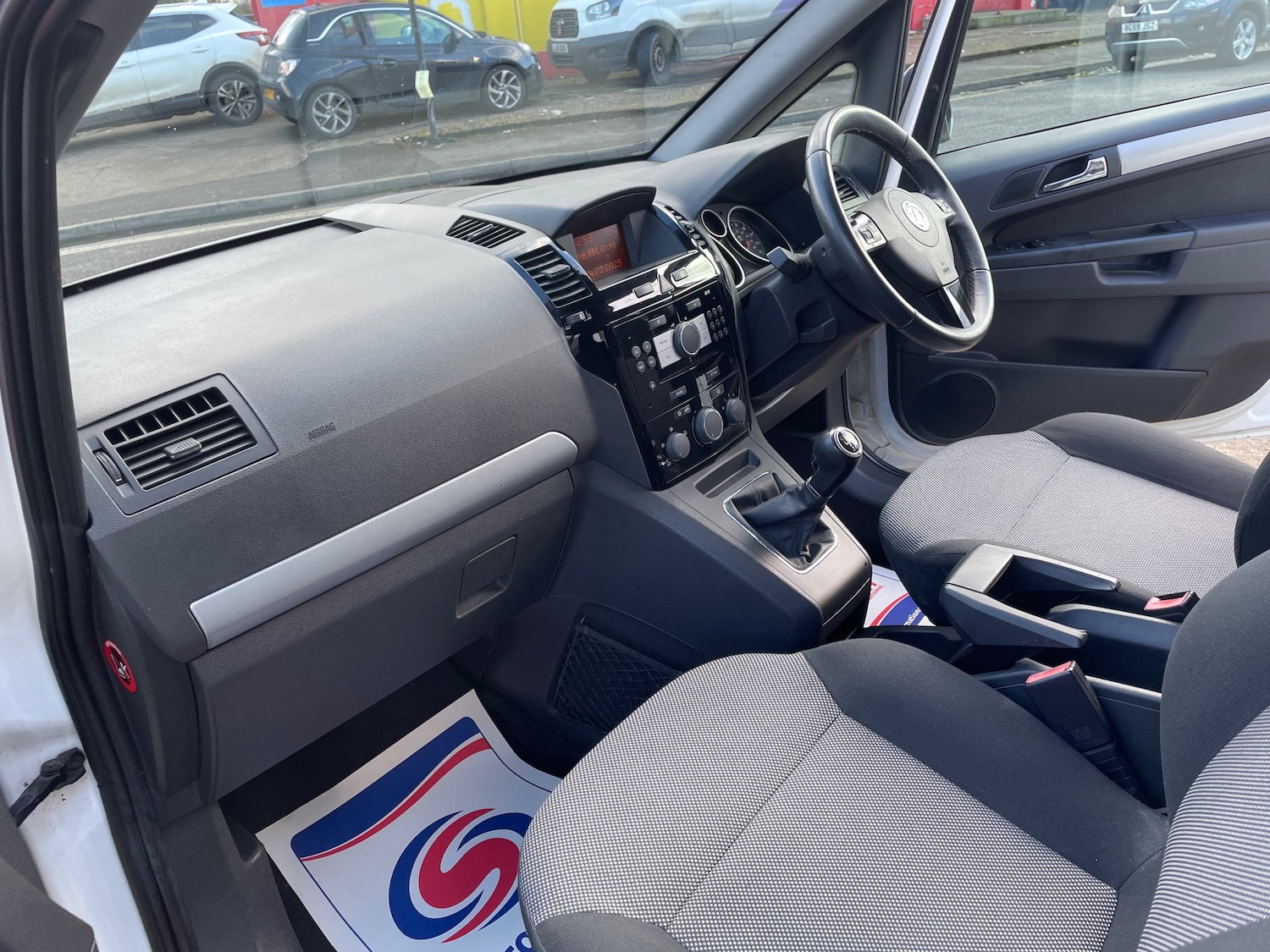 Used Vauxhall Zafira 2014 for sale - 77145197: Photo 16