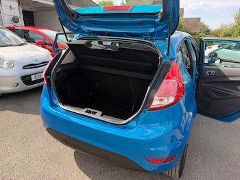 Used Ford Fiesta 2015 for sale - 79551516: Photo