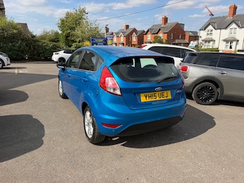Used Ford Fiesta 2015 for sale - 79551516: Photo