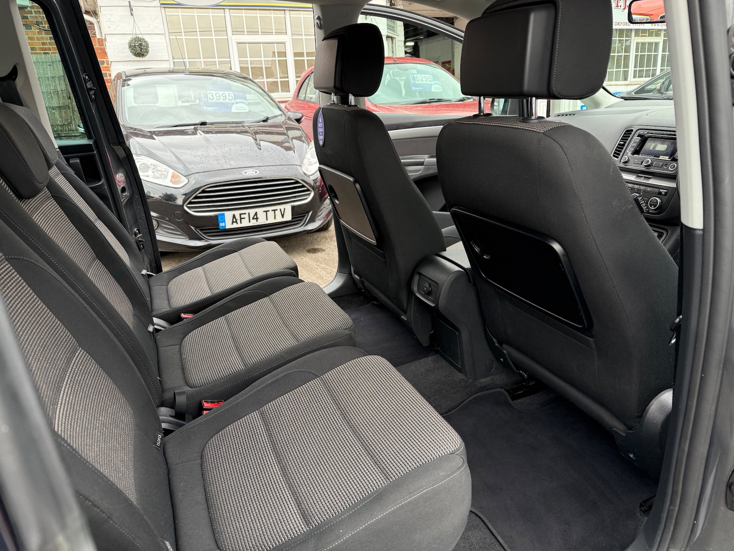 Used Volkswagen Sharan 2015 for sale - 77145212: Photo 15