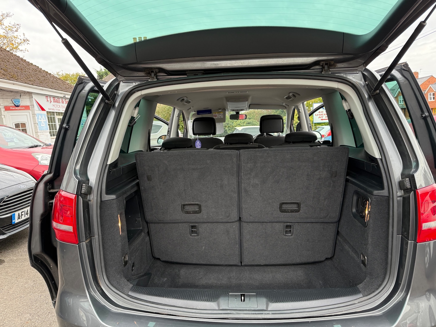 Used Volkswagen Sharan 2015 for sale - 77145212: Photo 22