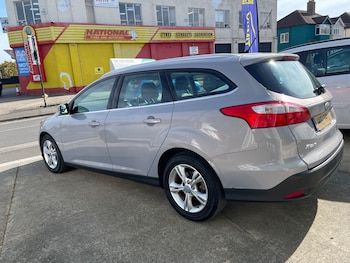 Used Ford Focus 2012 for sale - 77145202: Photo