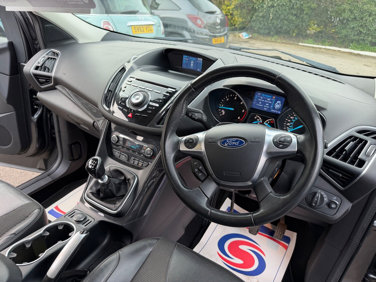 Used Ford Kuga 2015 for sale - 77565482: Photo 12