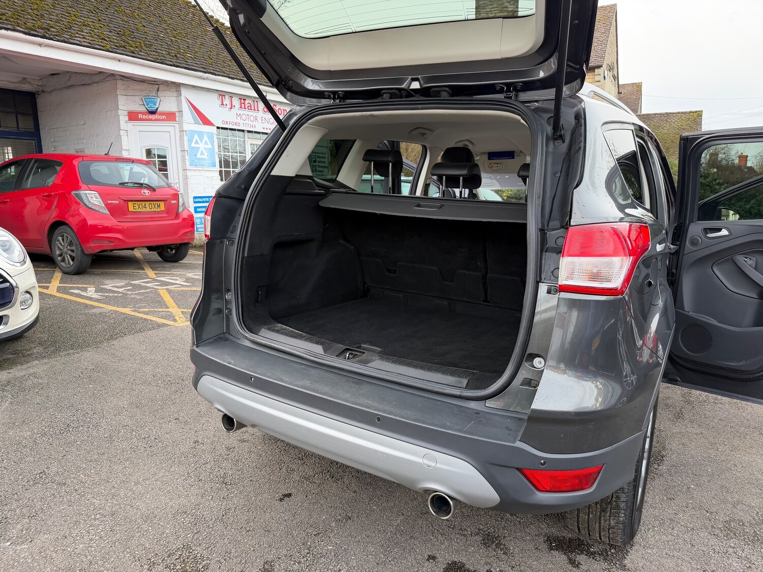 Used Ford Kuga 2015 for sale - 77565482: Photo 19